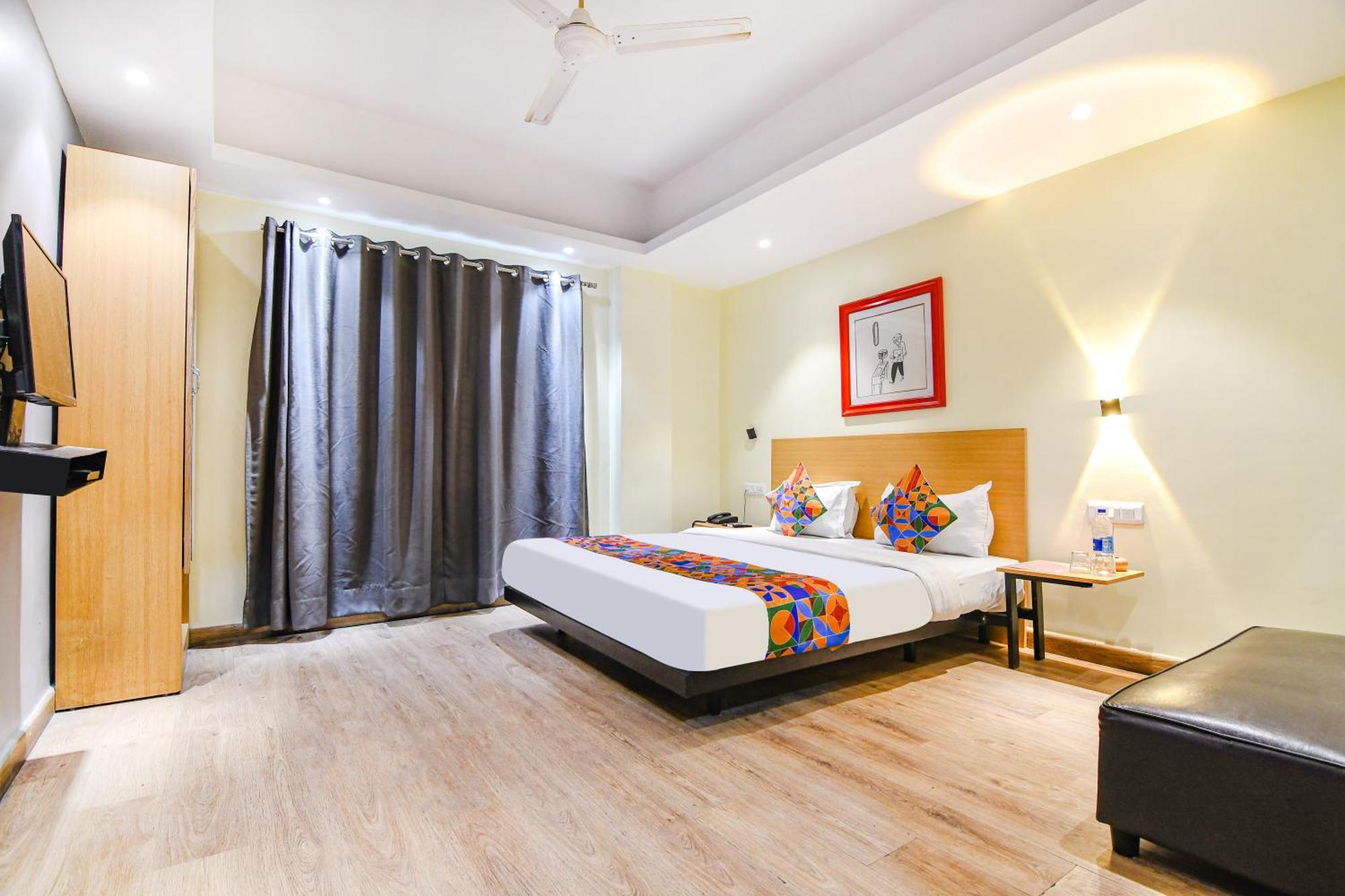 Super Townhouse Suncitel Near Kolkata Airport Hotell Dum Dum Eksteriør bilde