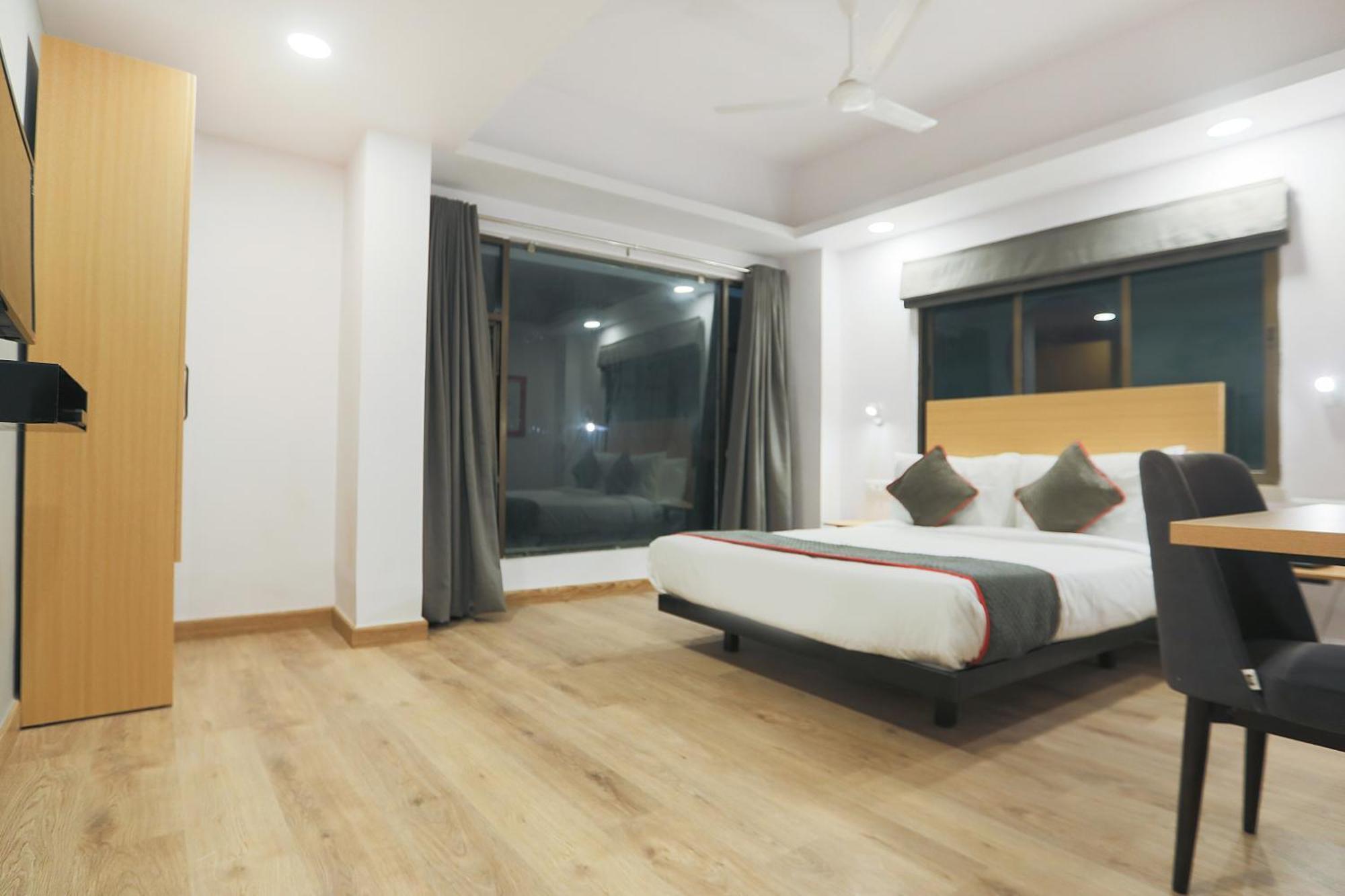 Super Townhouse Suncitel Near Kolkata Airport Hotell Dum Dum Eksteriør bilde