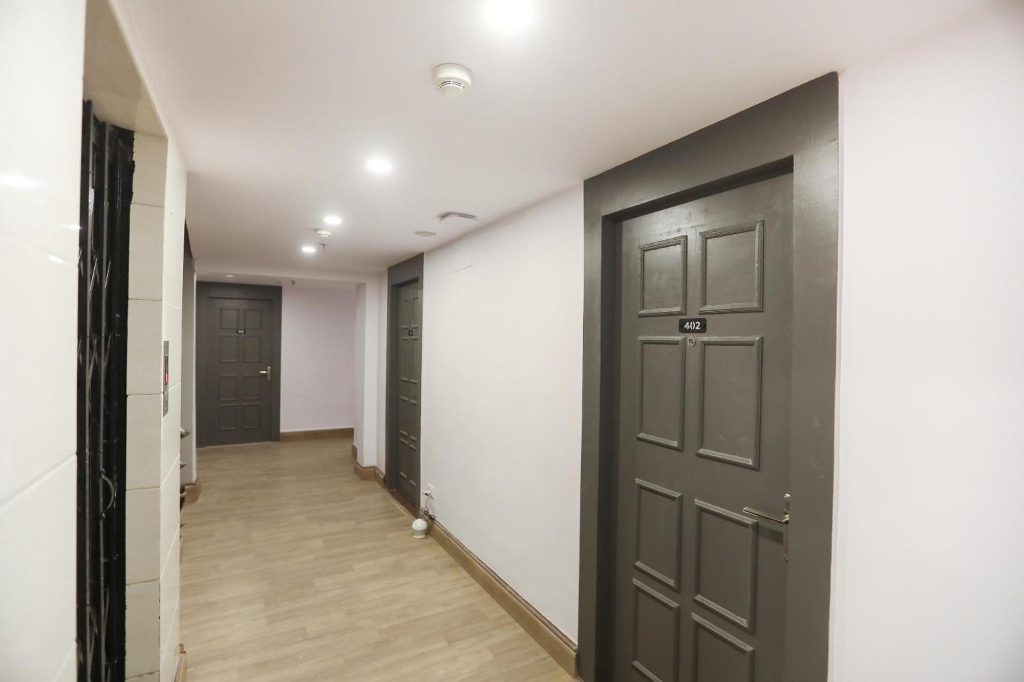 Super Townhouse Suncitel Near Kolkata Airport Hotell Dum Dum Eksteriør bilde