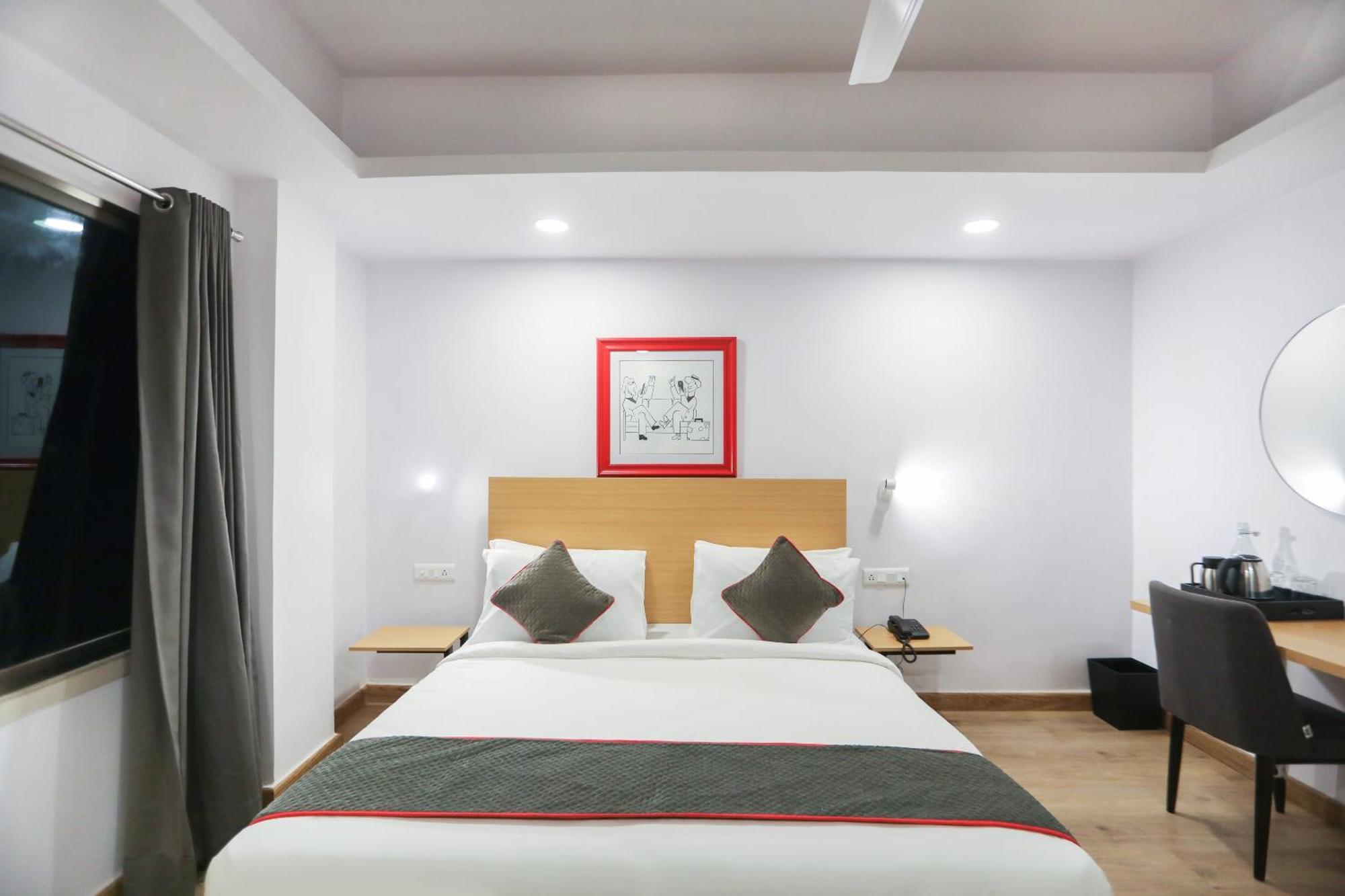 Super Townhouse Suncitel Near Kolkata Airport Hotell Dum Dum Eksteriør bilde