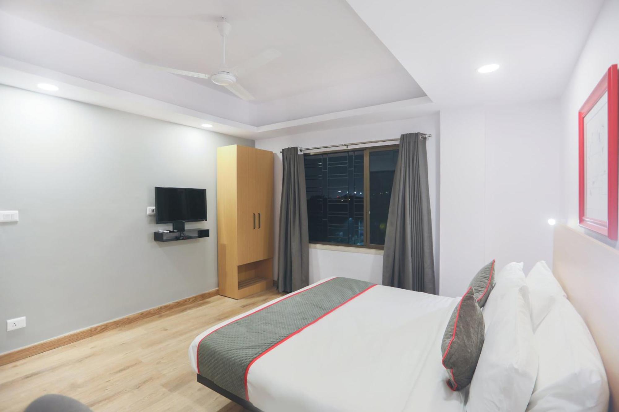 Super Townhouse Suncitel Near Kolkata Airport Hotell Dum Dum Eksteriør bilde